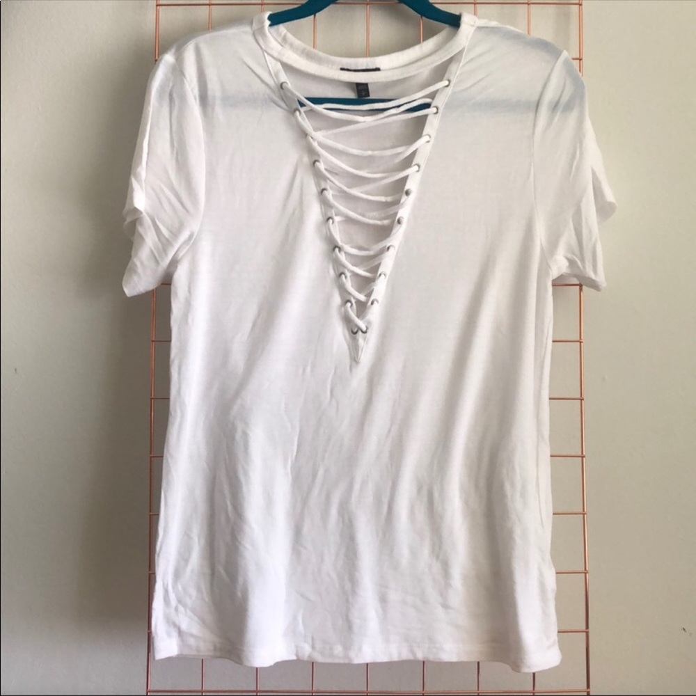NWOT ⋆ EXPRESS | White Lace-Up Tee